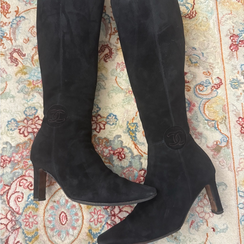 CHANEL Black Heeled Boots riding boots - Picture 14 of 15